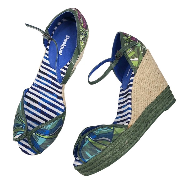 🚨Desigual NWOB Womens Size 40 or US 9 Tropical Striped Espadrille Wedge Sandals - Picture 1 of 6